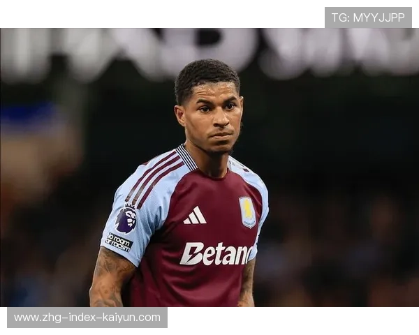 拉什福德新纹身惊现球迷群:一场视觉盛宴还是隐秘信号? 拉什福德新纹身惊现球迷群:一场视觉盛宴还是隐秘信号?